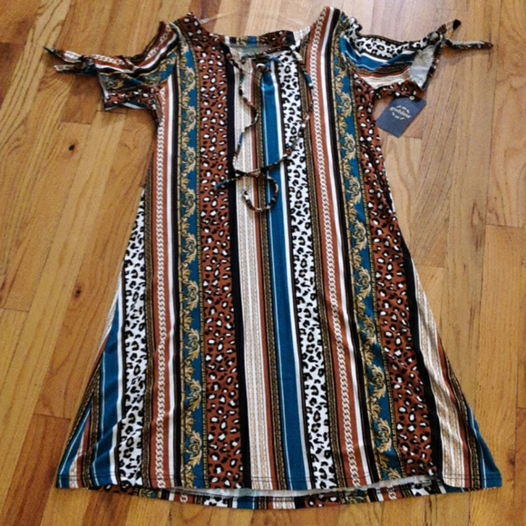 Dress - Picture 3 of 5